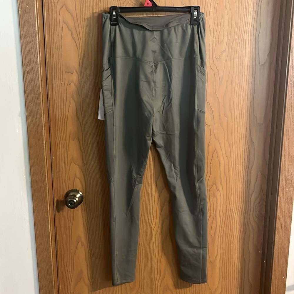 Blanqi‎ Olive Green Maternity Pocket Leggings NWT Medium - Picture 7 of 13